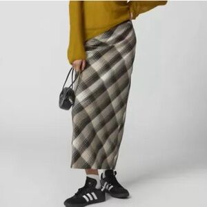 Urban Outfitters Plaid Maxi Skirt Women’s Large Straight Preppy Academia Modest